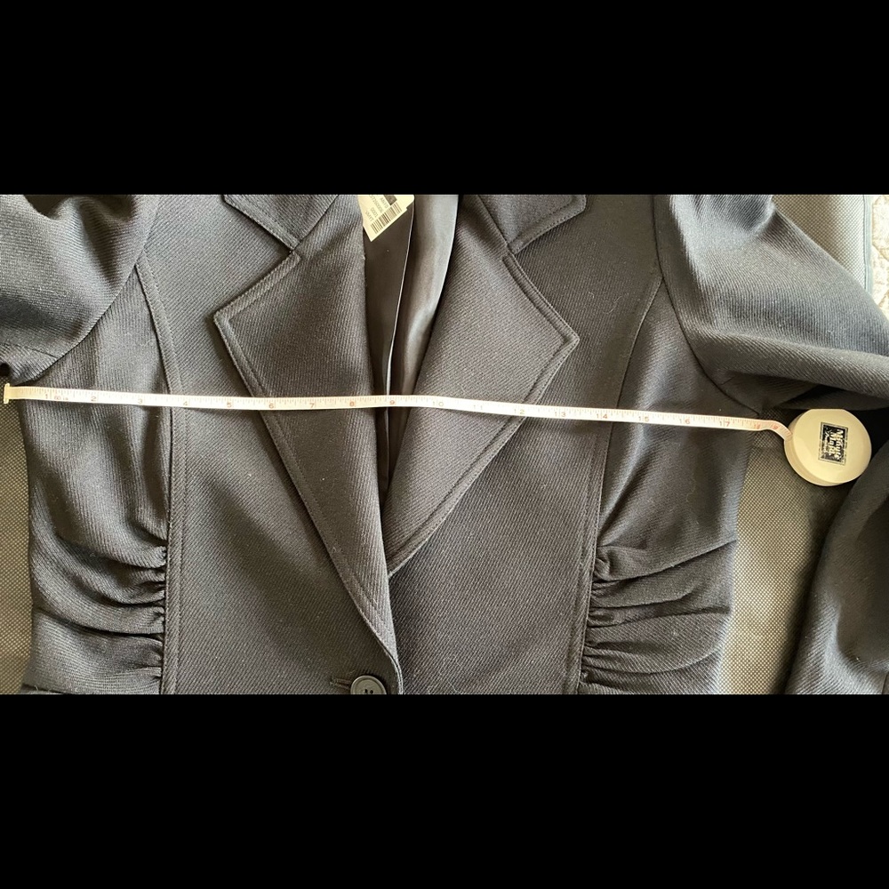 ❌SOLD❌NWT - Smythe - Rusched Blazer Size 8 - Picture 11 of 11